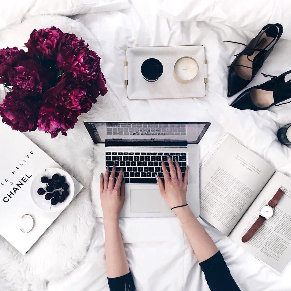 SKILLS EVERY PROFESSIONAL BLOGGER NEEDS TO KNOW 