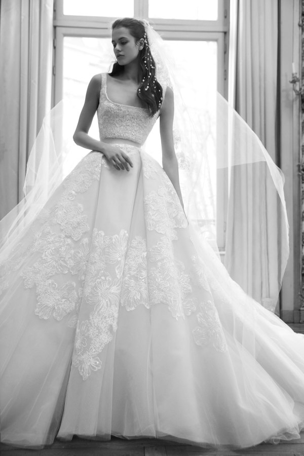 bridal fashion week gowns 019-Elie-Saab-Vogue-spring-Bridal-2019-pr