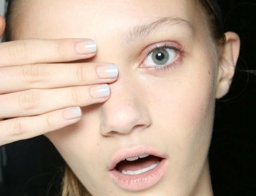 negative nail space trend