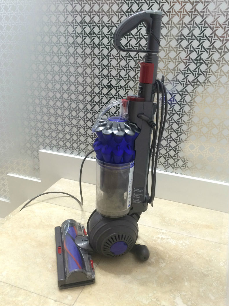 dyson-review-staircase